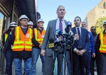 Trump administration delays NYC’s congestion pricing plan by a year, says MTA construction chief